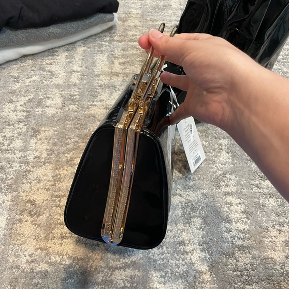 Alyssa Handbag - Picture 4 of 5